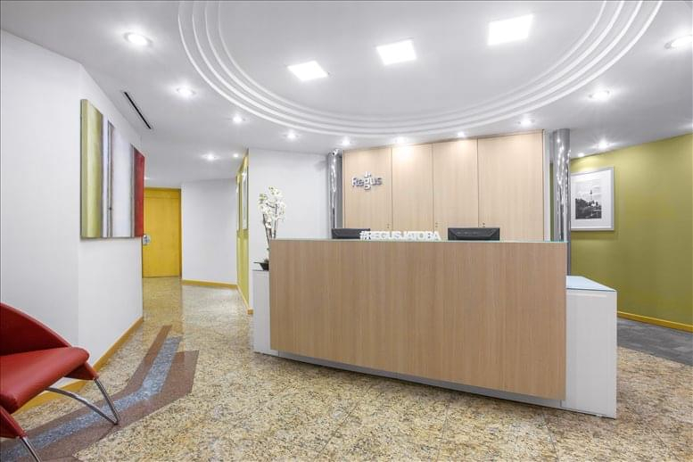 Serviced offices to rent and lease at 463, Pasteur Street, 13º Floor, Batel