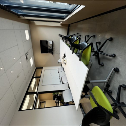 Serviced office centres to rent in Ottawa