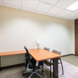 Executive office to let in Milwaukee