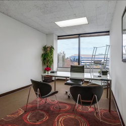 5850 Canoga Avenue, Warner Center Business Park, 4th and 5th Floors serviced office centres