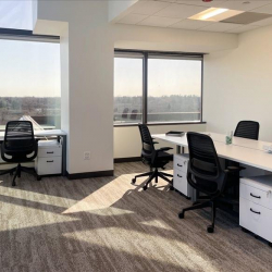 Serviced office centre to rent in Chicago