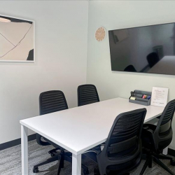 Office suites to rent in Chicago