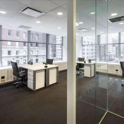Office spaces to let in New York City