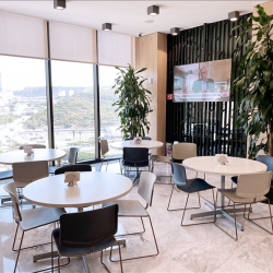 Serviced office centres to hire in Santiago de Querétaro