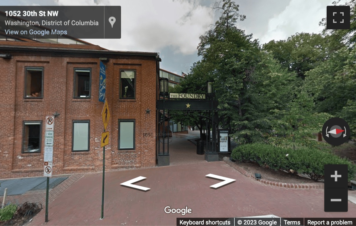 Street View image of Georgetown Center, 1050 30th Street, NW, Washington DC, District Columbia, USA