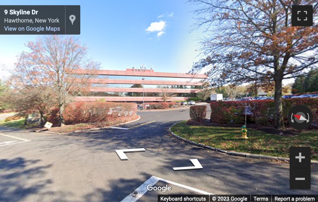 Street View image of 7 Skyline Drive, Hawthorne, New York State, USA