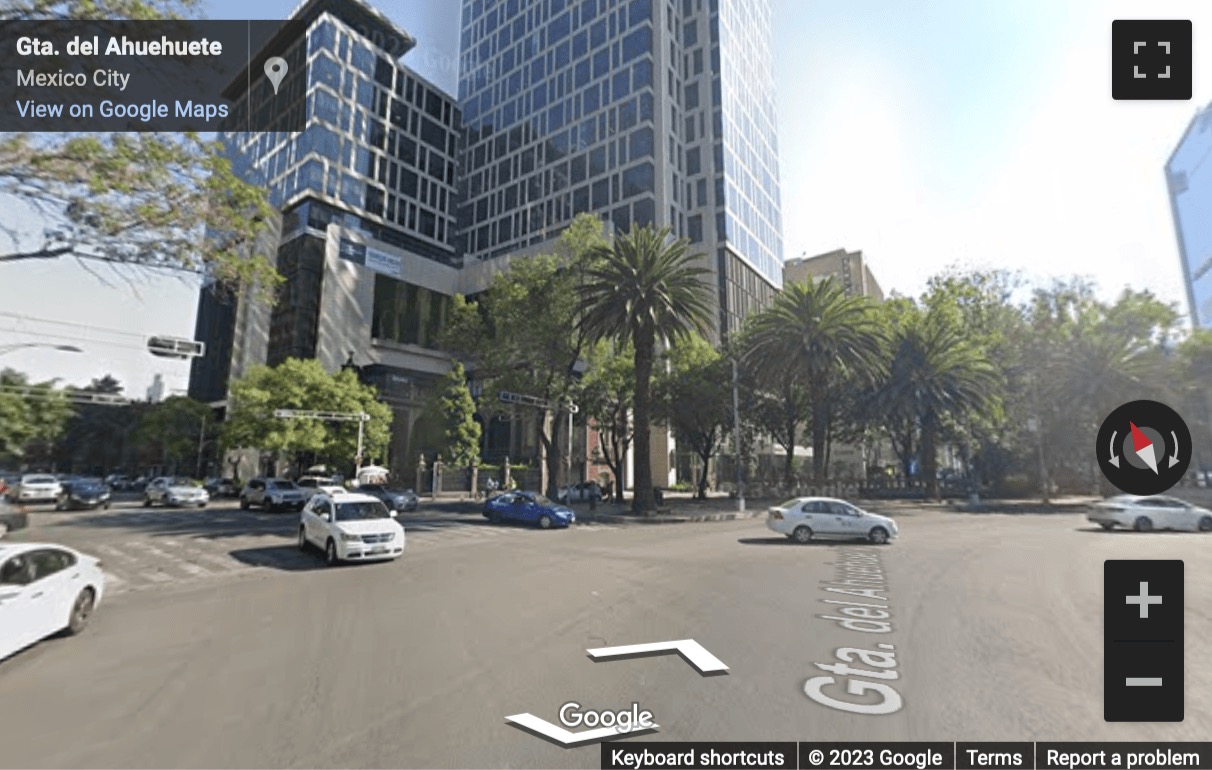 Street View image of Paseo de la Reforma 243, Esquina con Río Rhin, Paseo de la Reforma, Mexico