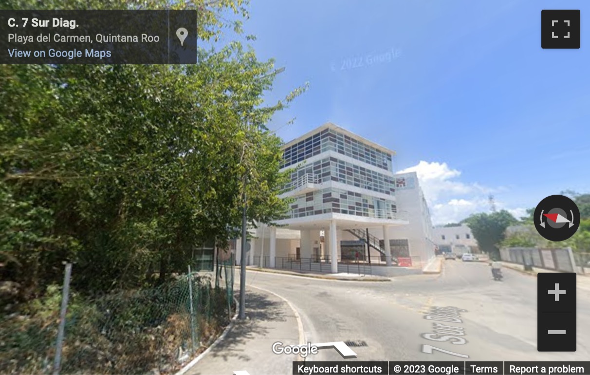 Street View image of Avenida aviación, plaza aviación (koosi), Local 1, plaza aviación, Cancun