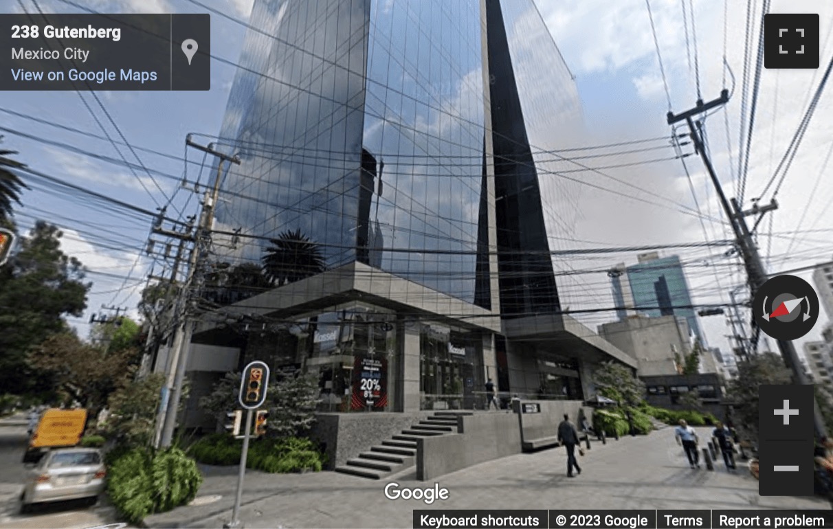 Street View image of Calz. Gral. Mariano Escobedo 526, Anzures, Mexico City