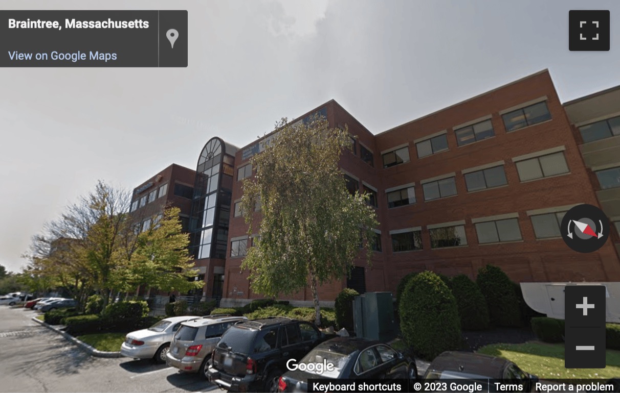 Street View image of 150 Grossman Drive No. 203, Braintree (Massachusetts)