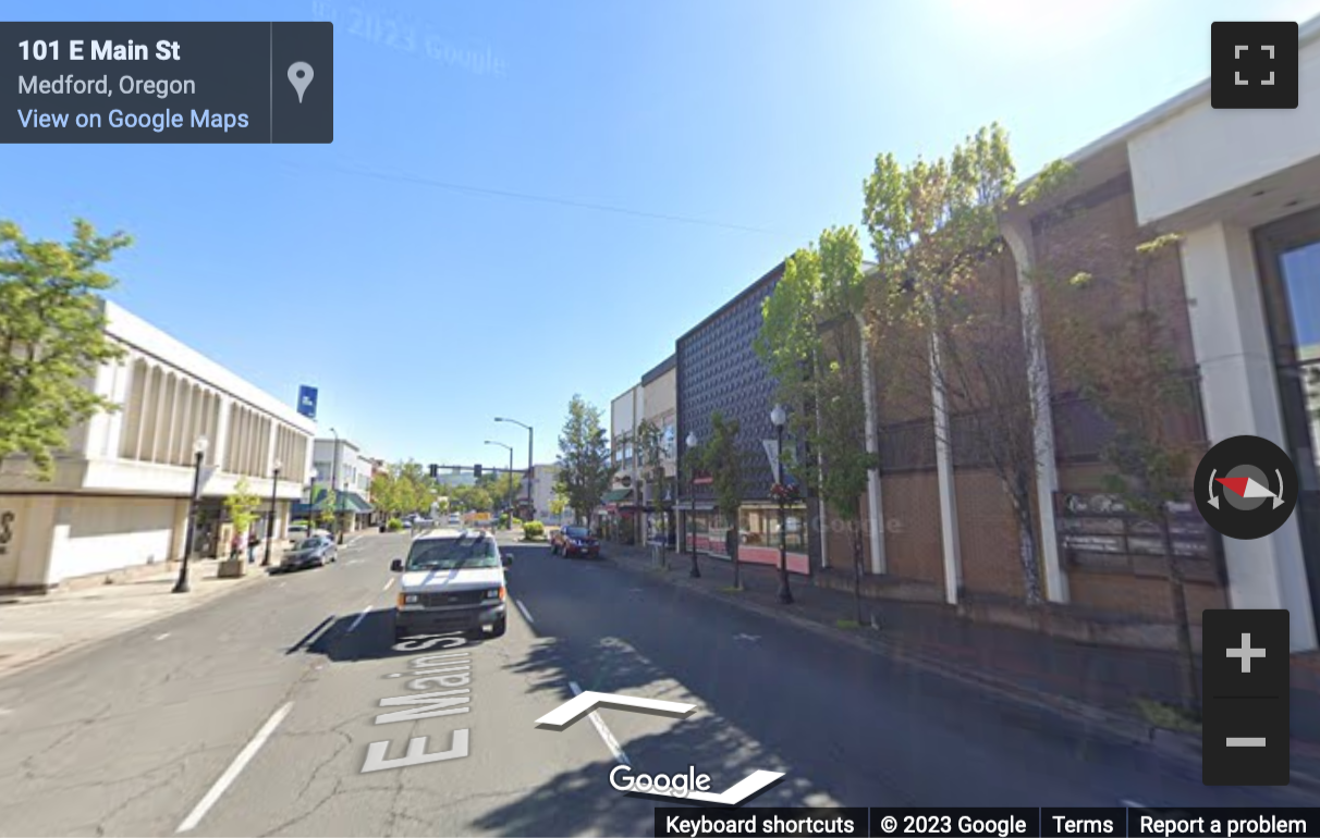 Street View image of 122 East Main Street, Medford, Oregon
