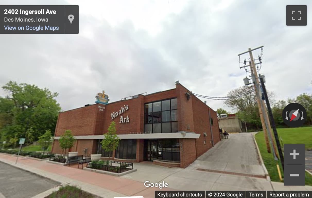 Street View image of 2323 Grand Avenue, Des Moines, Iowa